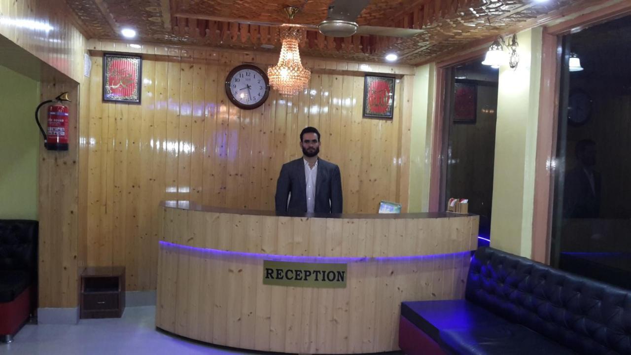 Star Of Kashmir Srinagar (Jammu and Kashmir)