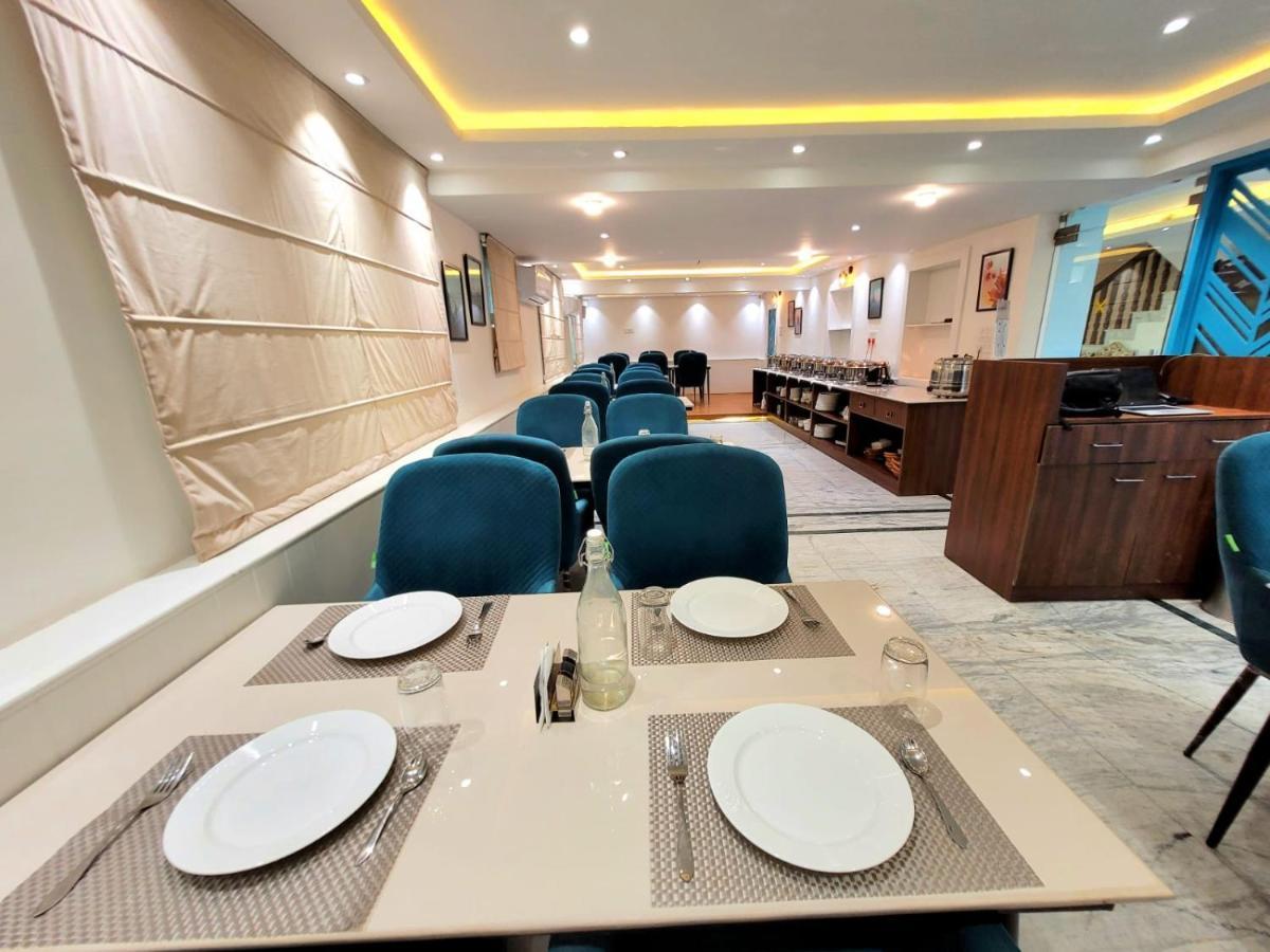 Royal Plaza 4* Srinagar (Jammu and Kashmir)