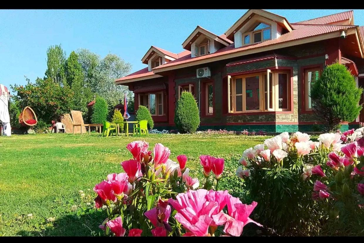 Golden Homestay