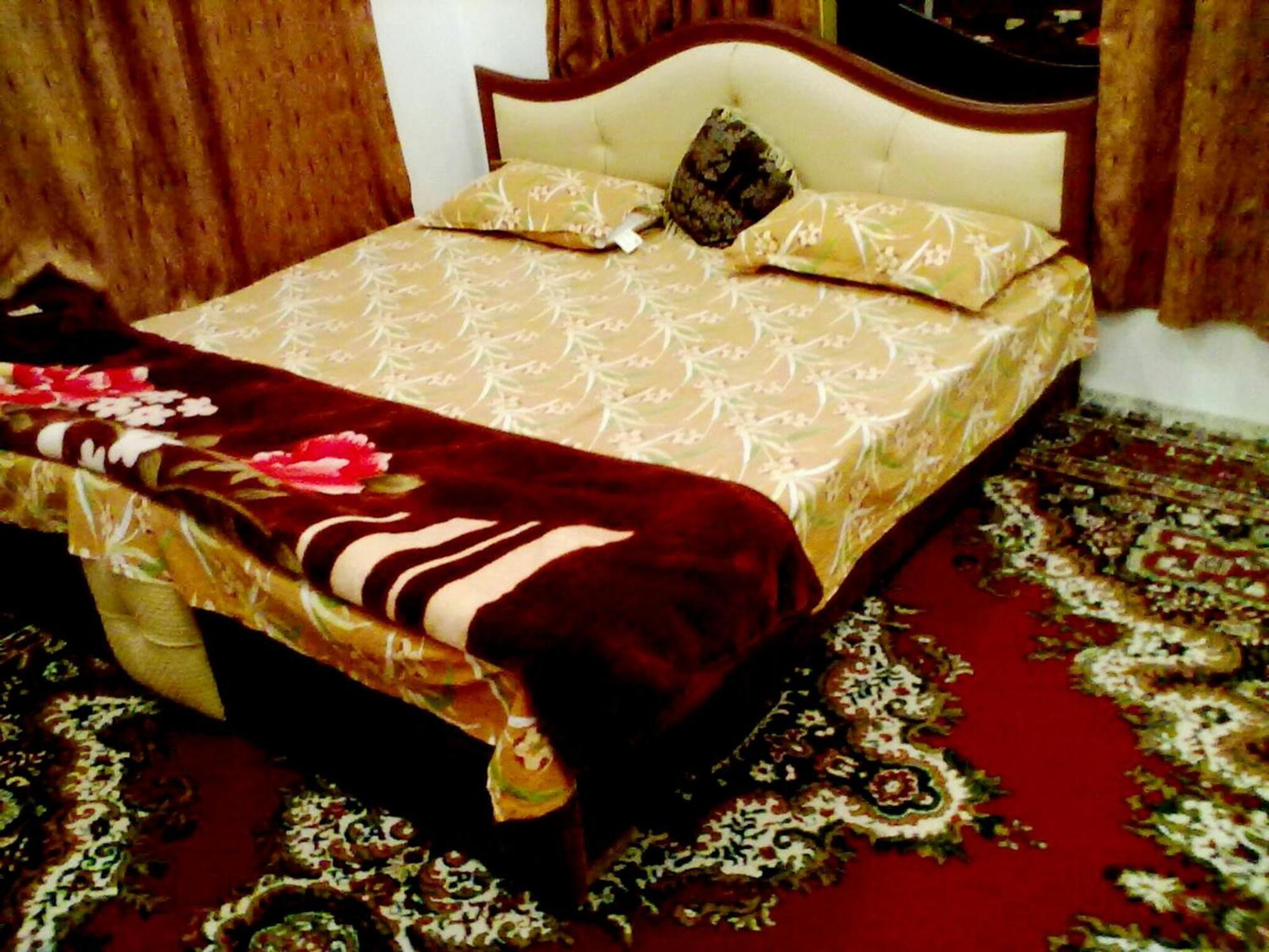 Hotel Fabulous Kashmir Srinagar 3*