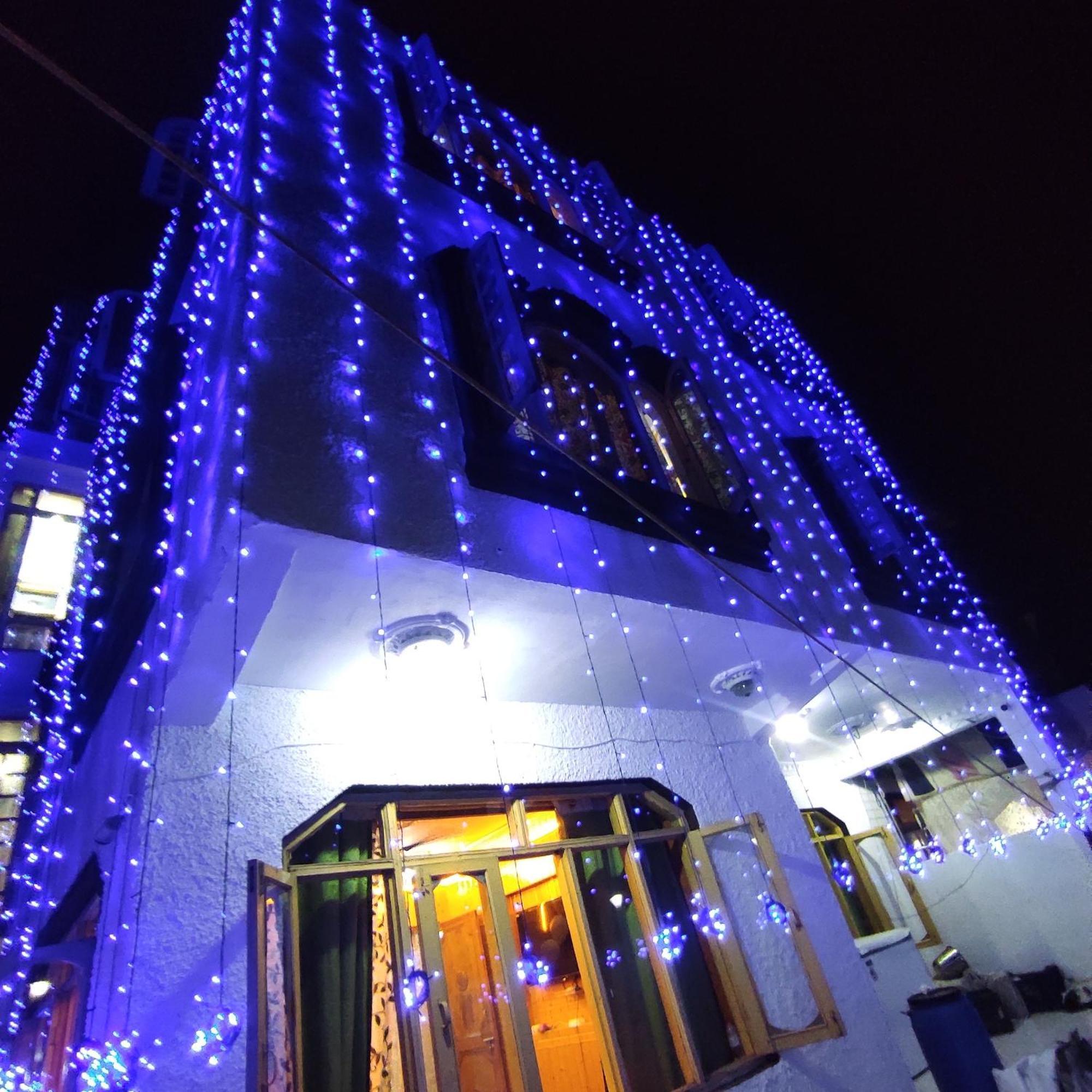 Hotel Fabulous Kashmir Srinagar 3*