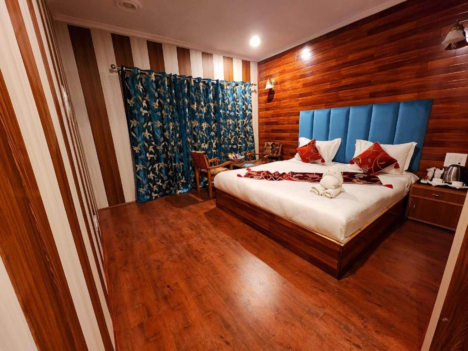 Pippin Place Srinagar (Jammu and Kashmir)