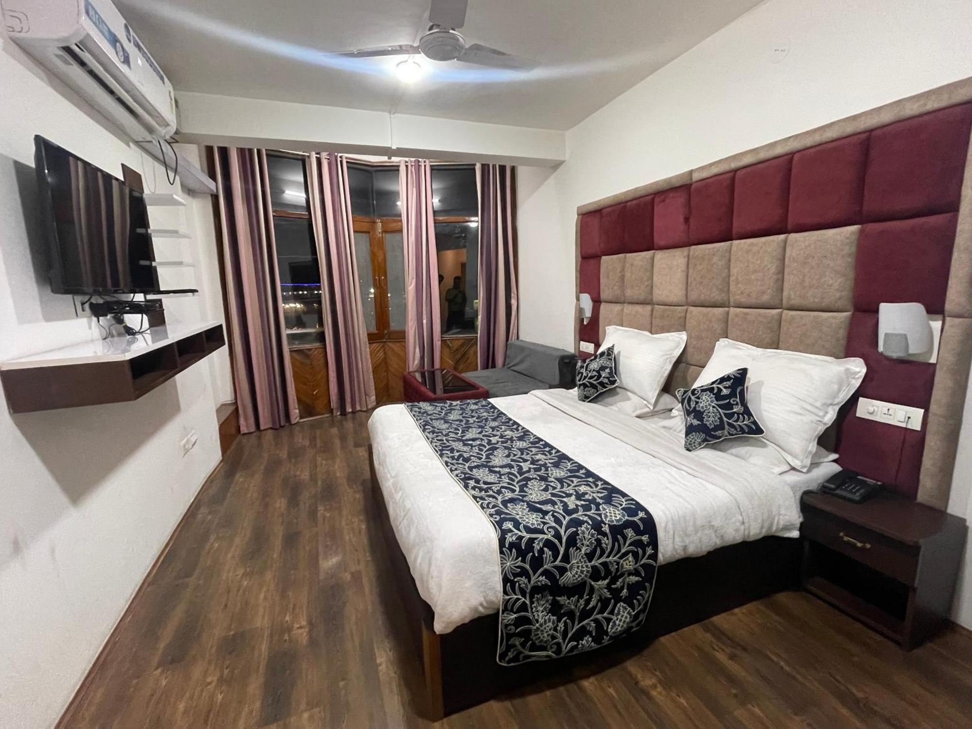 Senorita Hotel