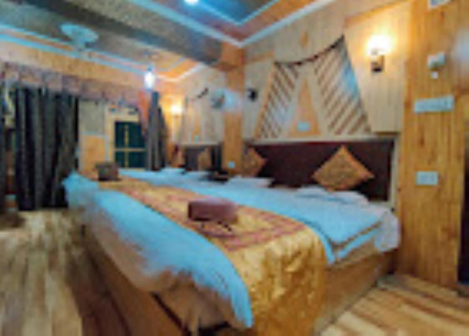 Grace Hotel 3*