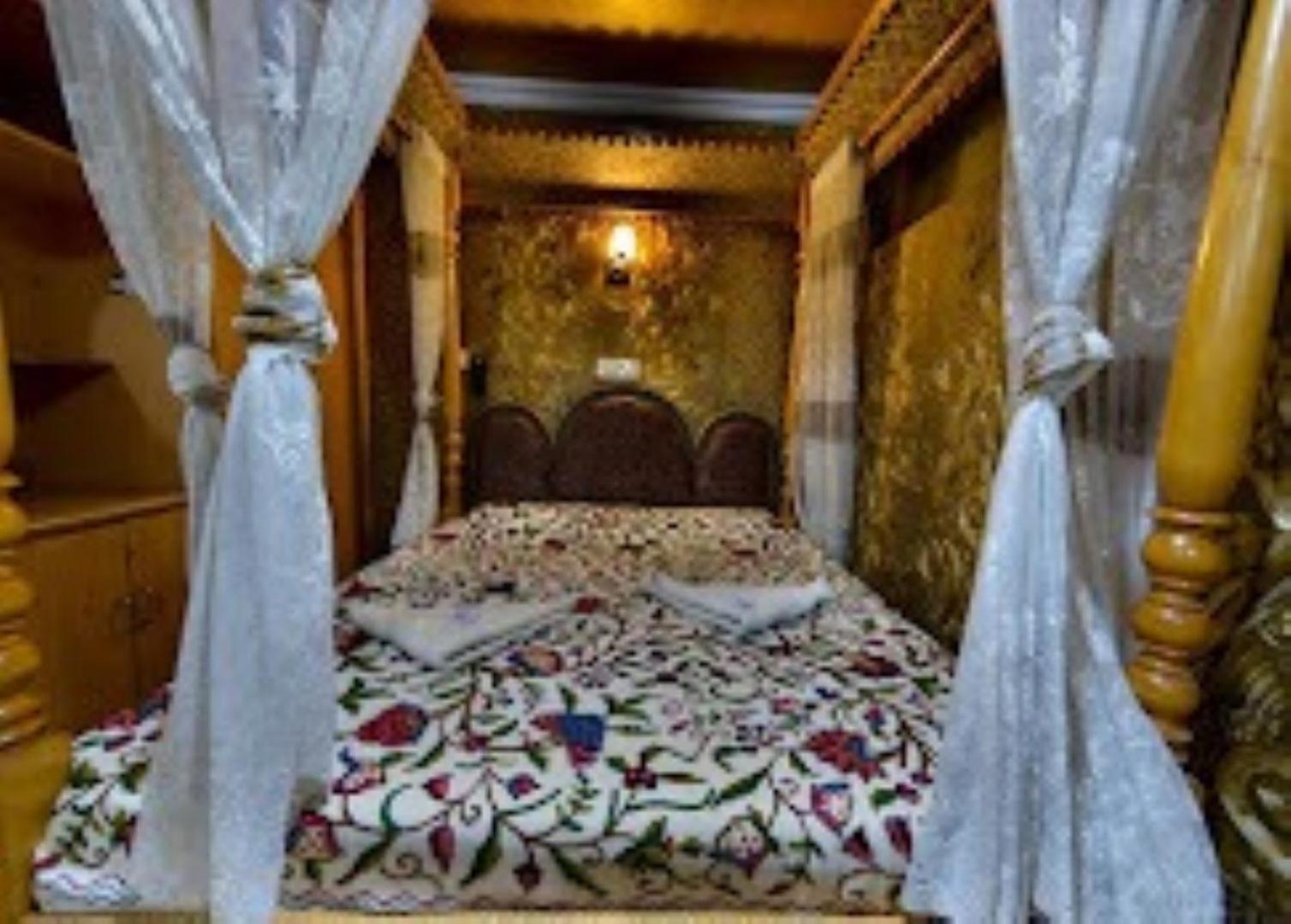 Hotel Grace Srinagar (Jammu and Kashmir)