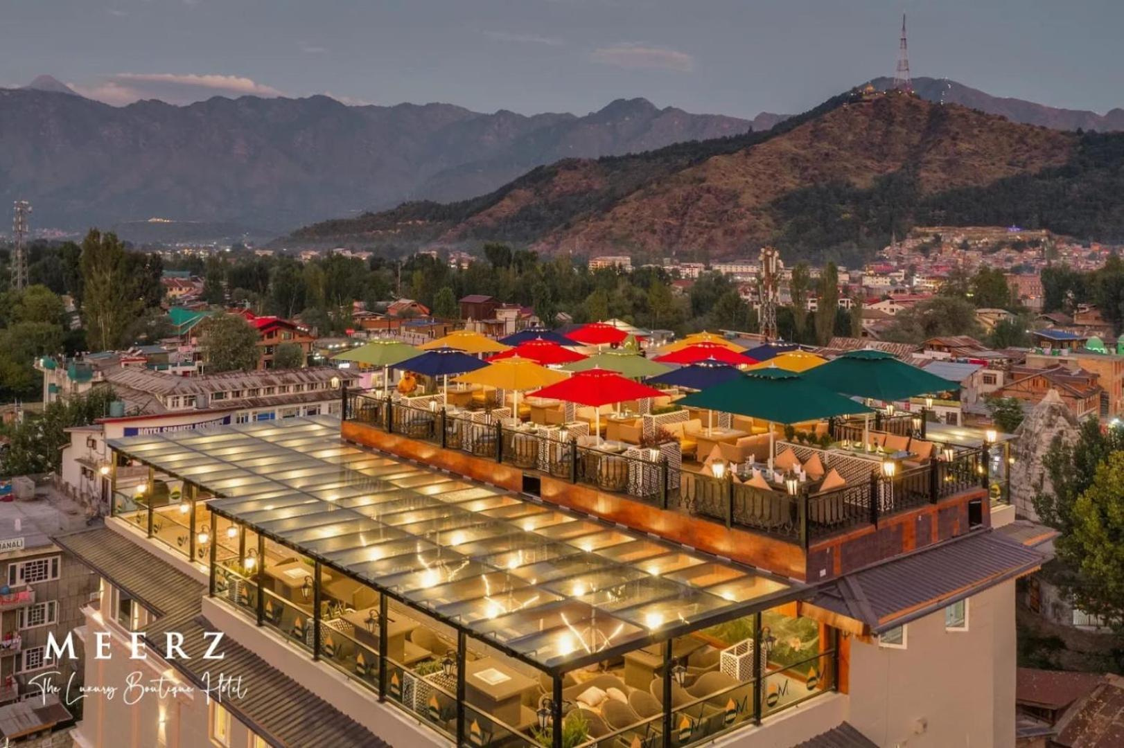 Hotel Meerz 5*