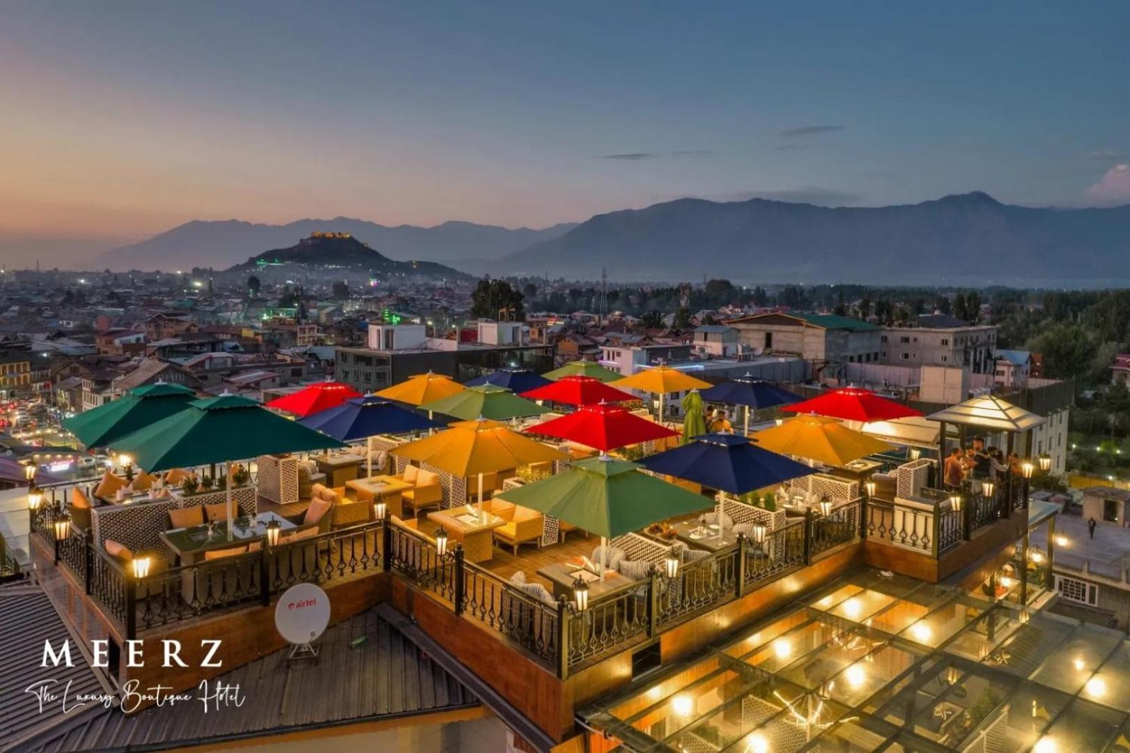 Meerz Hotel 5*