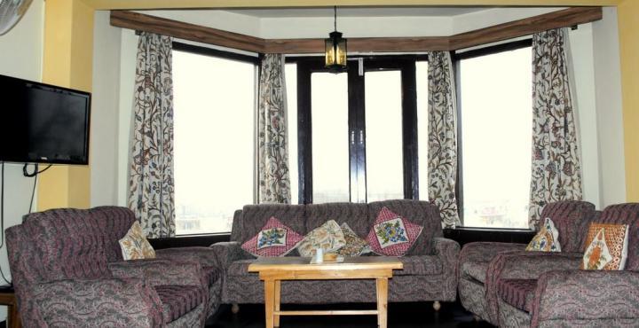 Welcome At Dal Hotel Srinagar (Jammu and Kashmir)