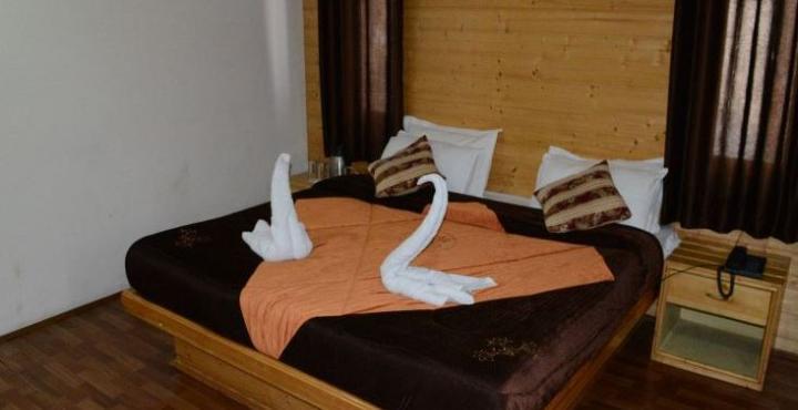 Royal Batoo Hotel Srinagar (Jammu and Kashmir)