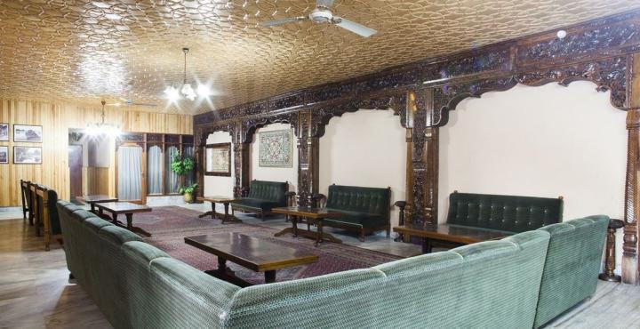 Duke Srinagar (Jammu and Kashmir)