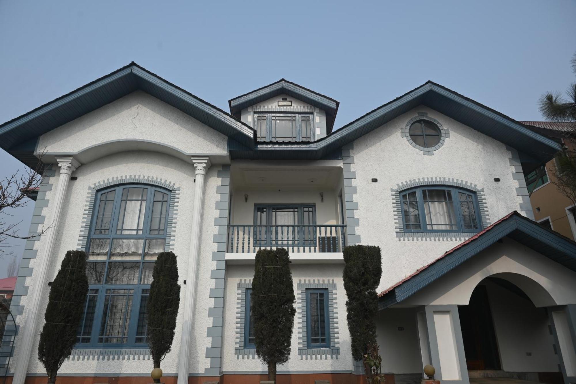 The Bayt * Srinagar (Jammu and Kashmir)