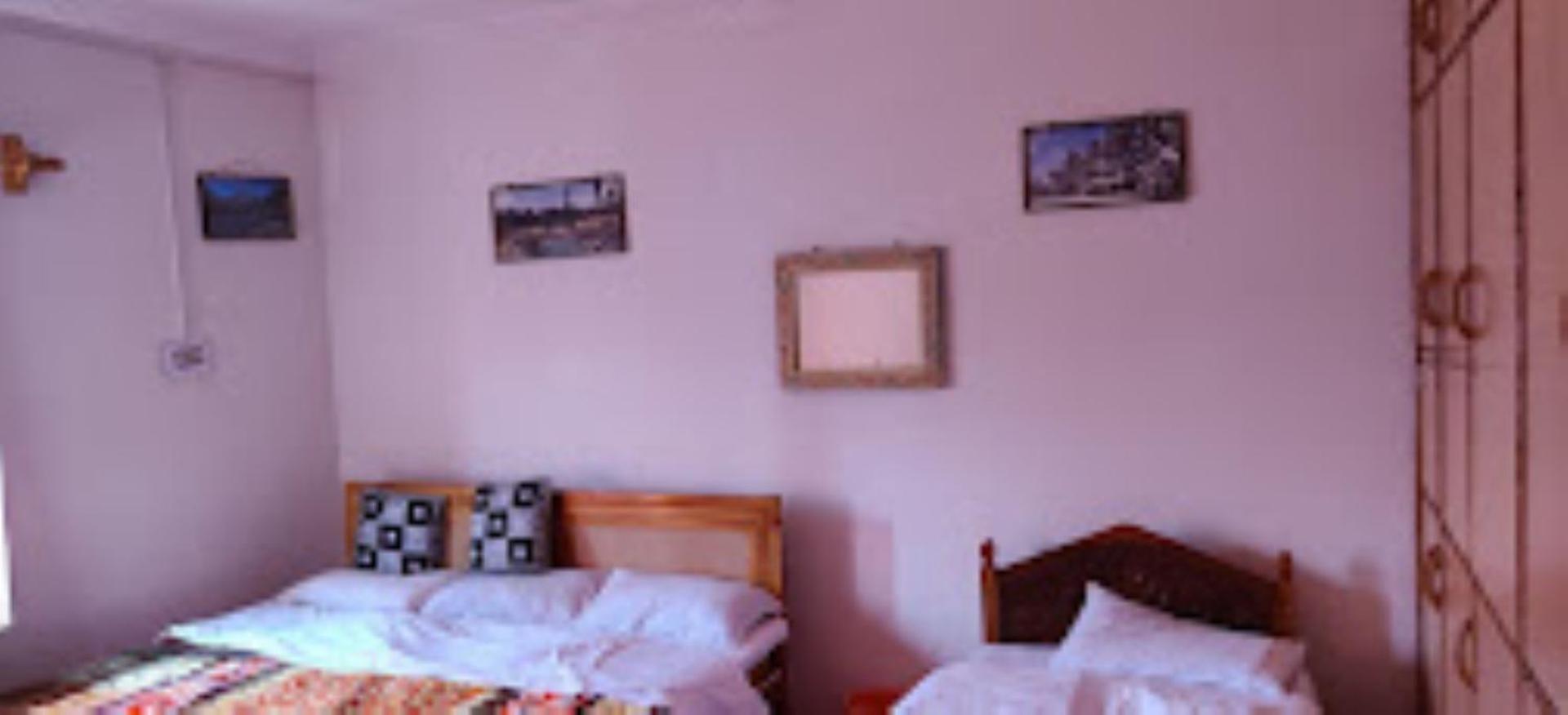 Guest house Basera Residency