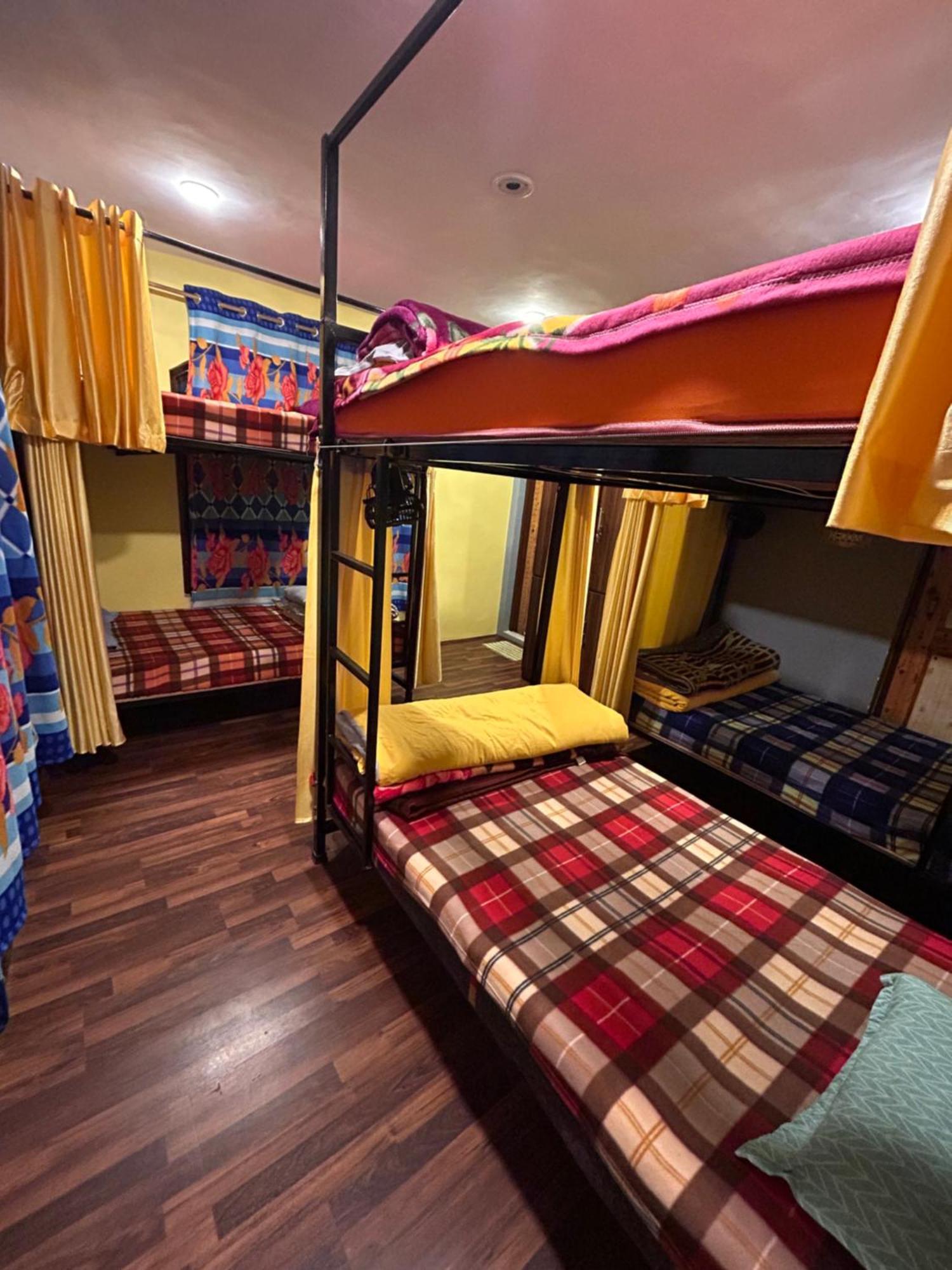 John's Guest house Srinagar (Jammu and Kashmir)