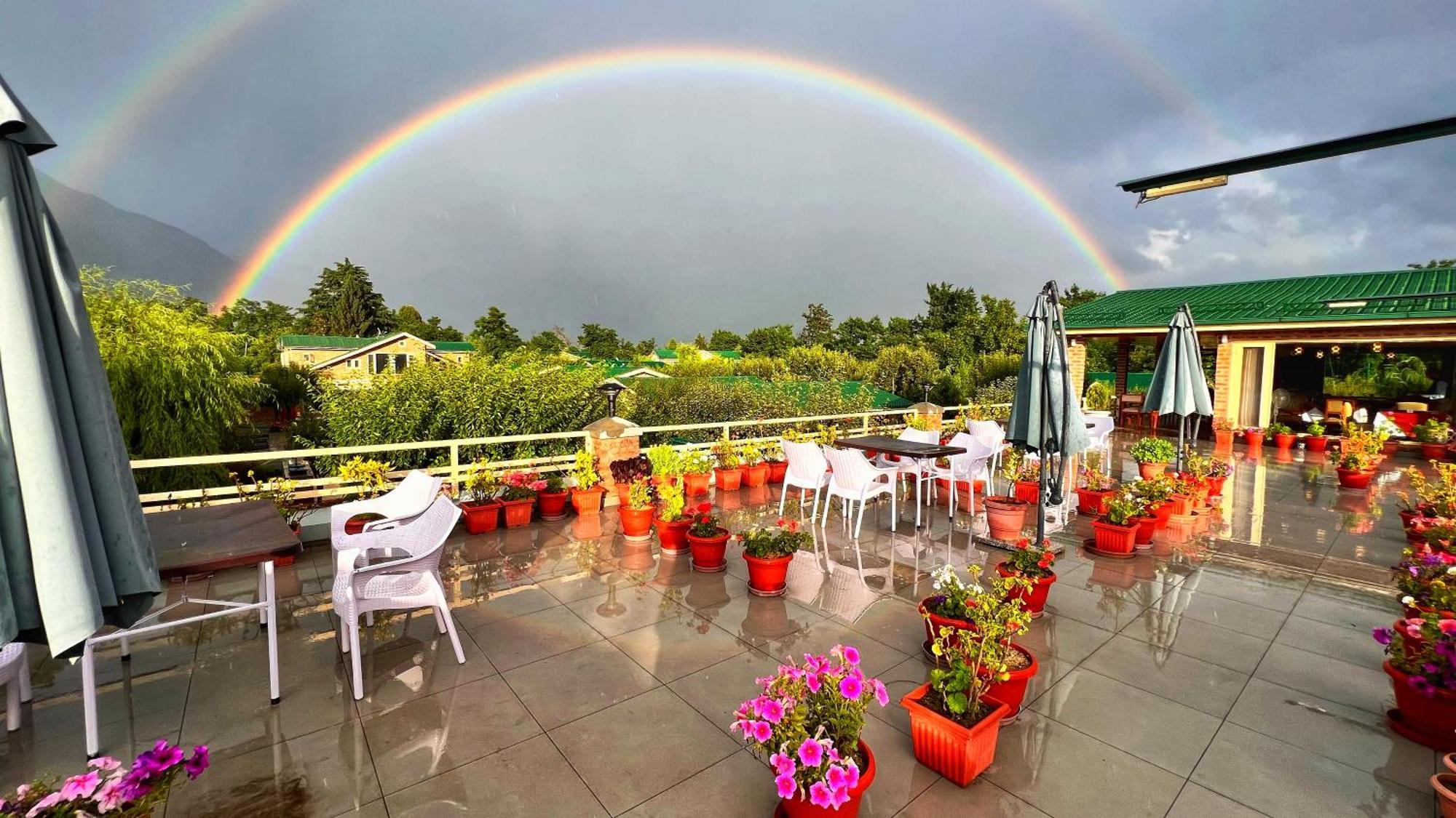 The Orchard Retreat & 5* Srinagar (Jammu and Kashmir)
