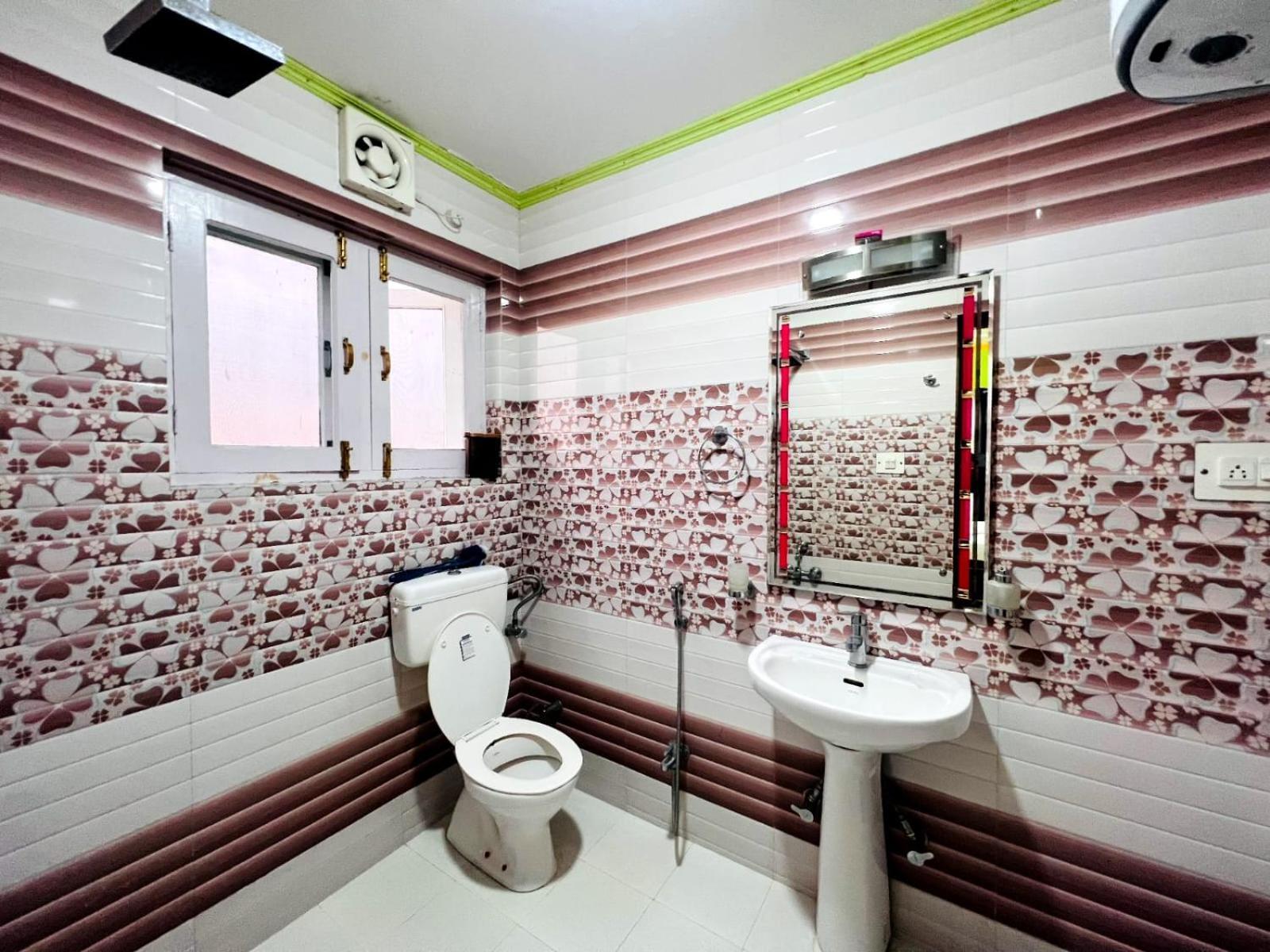 Whostels Hostel *
