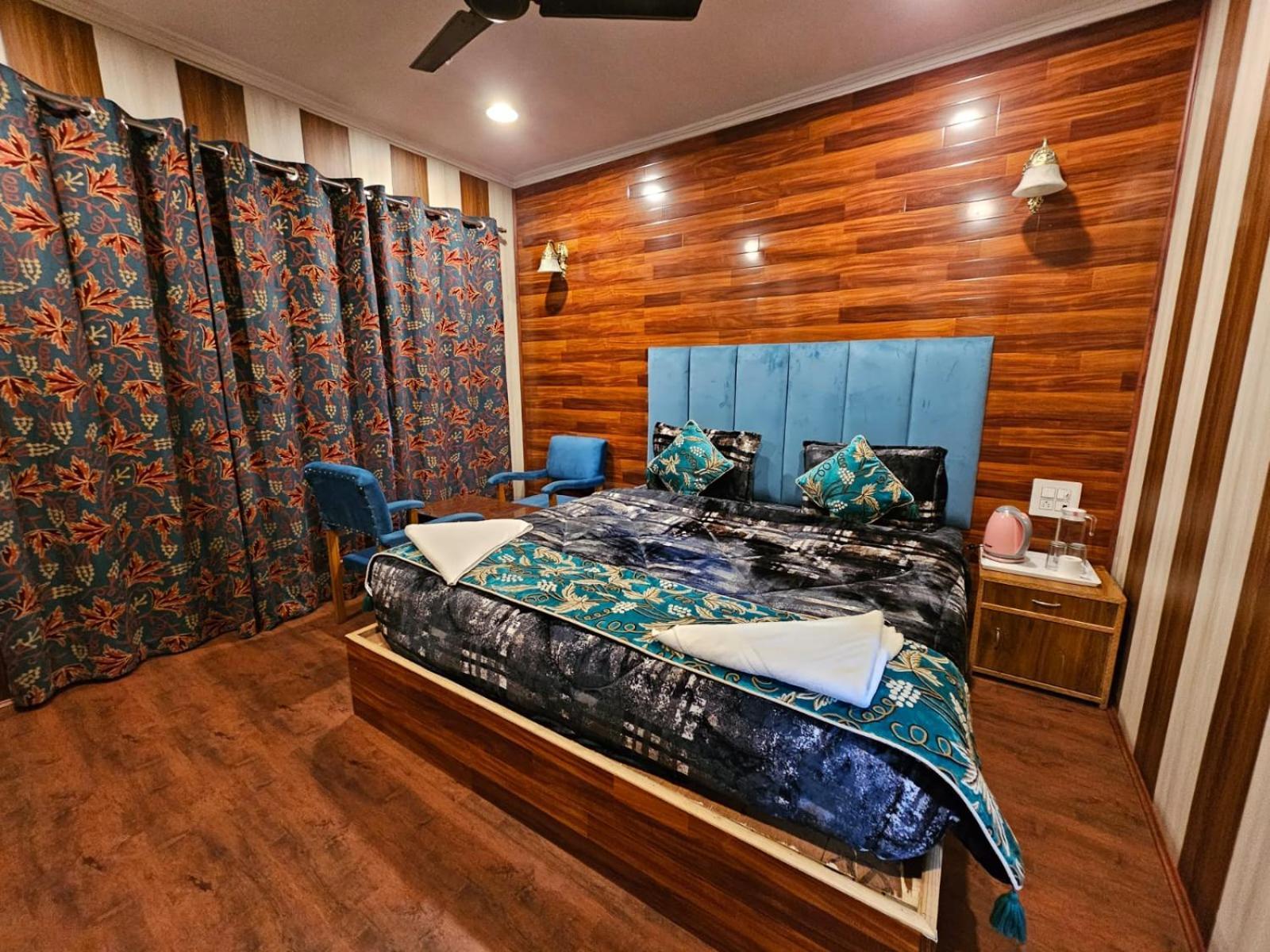 Hotel Grand Nishat