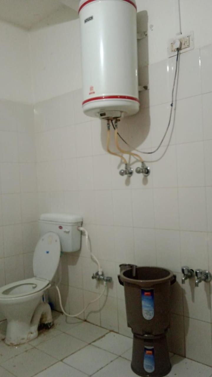 Hotel Senorita Srinagar (Jammu and Kashmir)