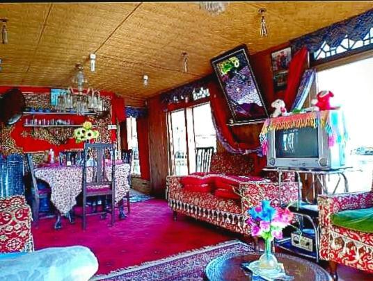 H.b.victoria Garden Bed & Breakfast *