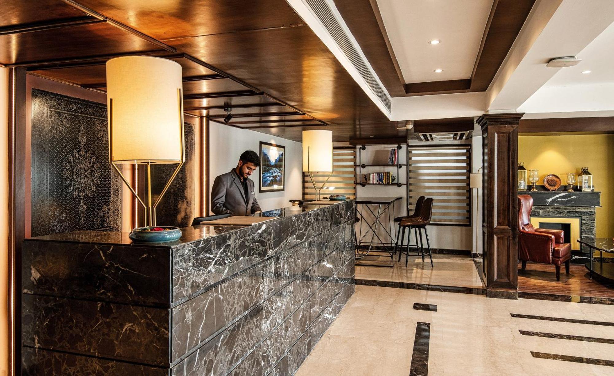 The Vintage At Dal Hotel 4*