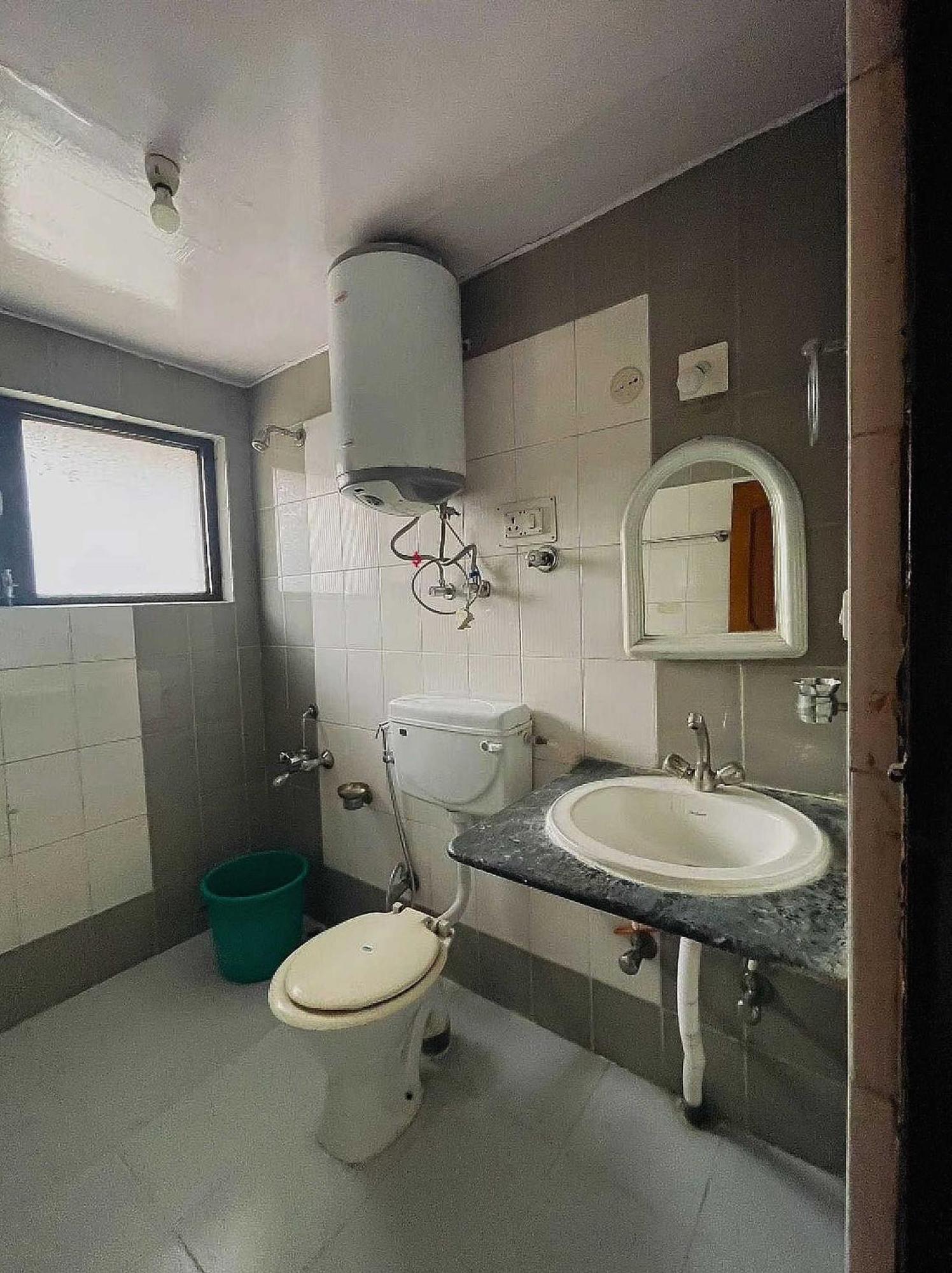 Hotel O Ar Srinagar (Jammu and Kashmir)