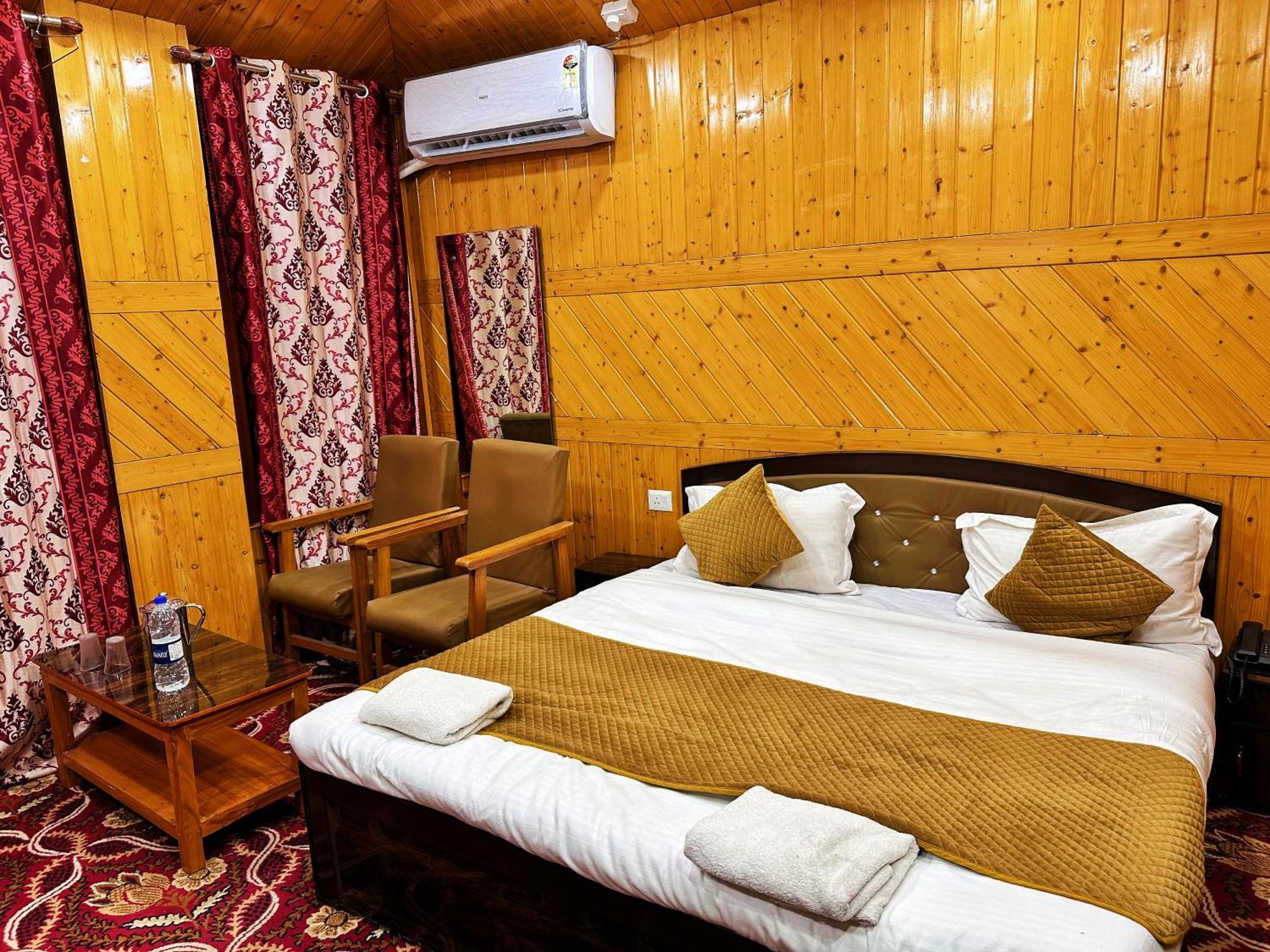 Hotel Roseline 2*