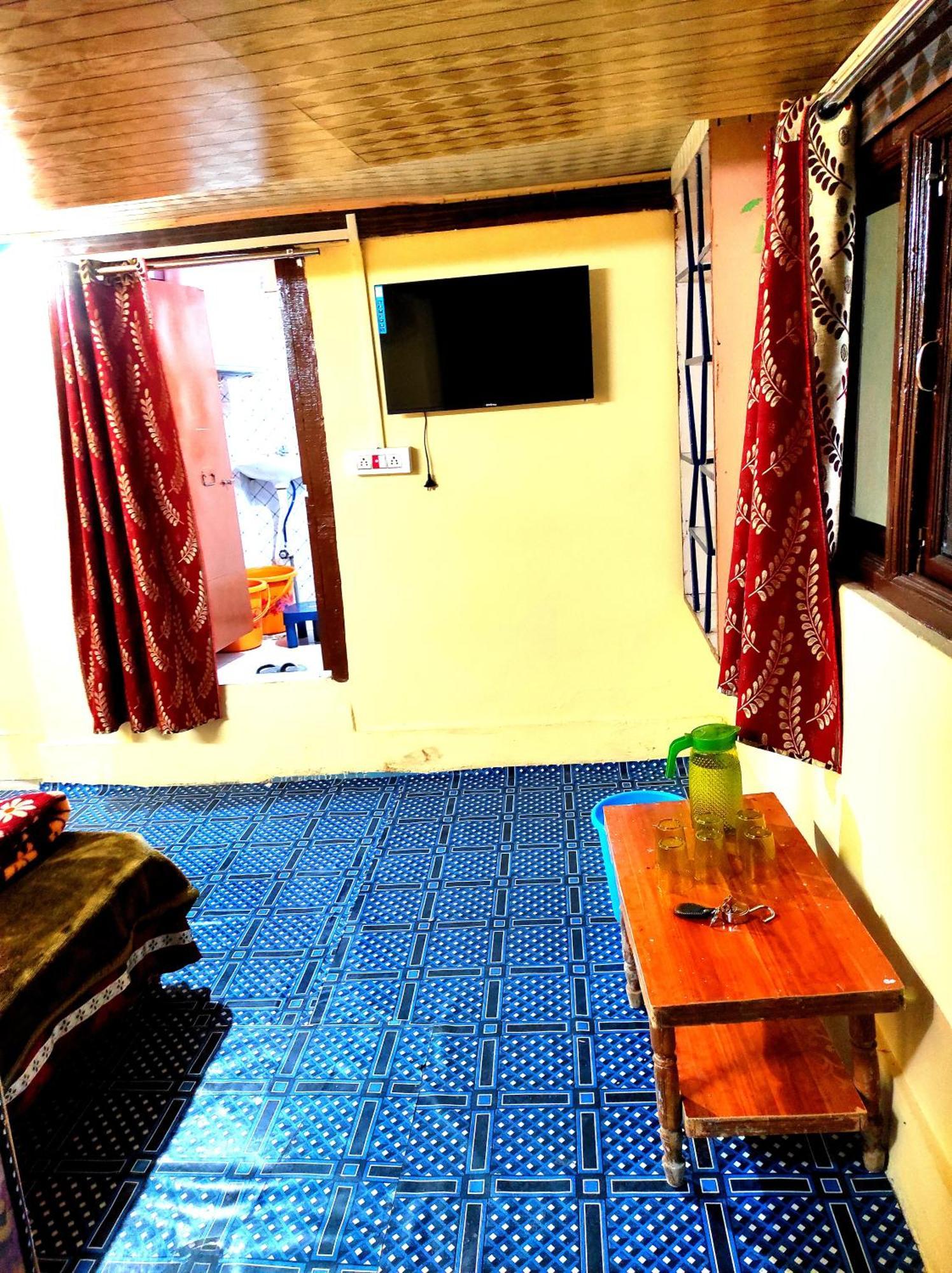 Hotel Kamran 3*