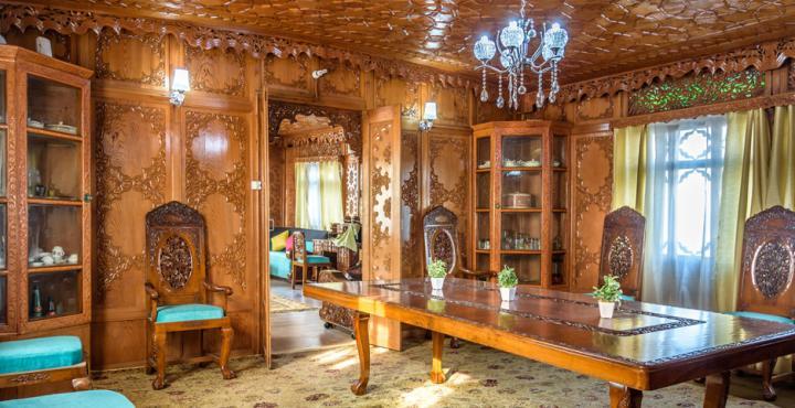 Botel Naaz Kashmir Luxury Houseboat 4*