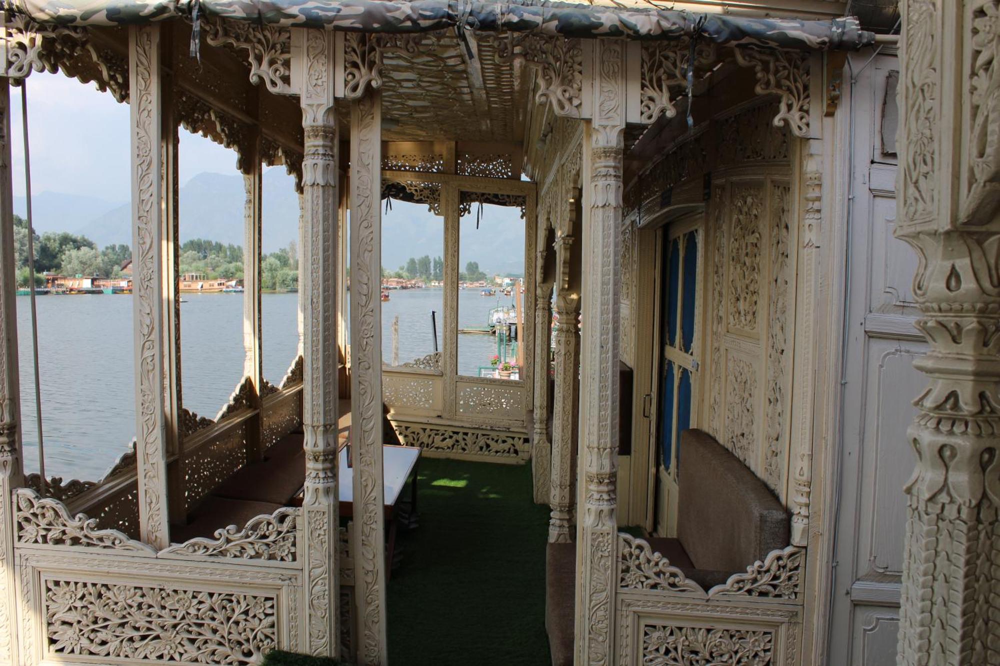 Swan Heritage Houseboats Hotel 5*