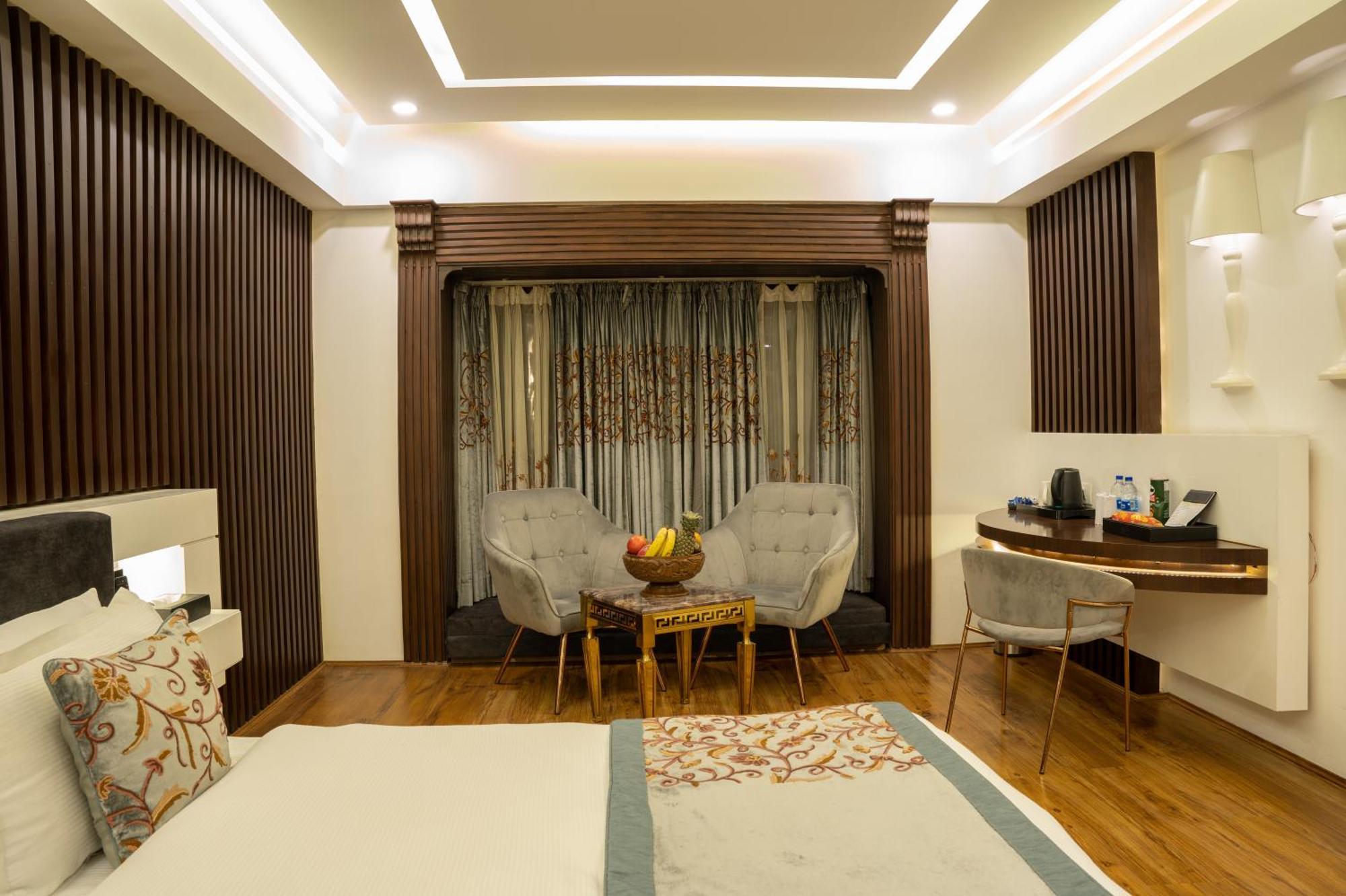 Snowland, Hotel 4*