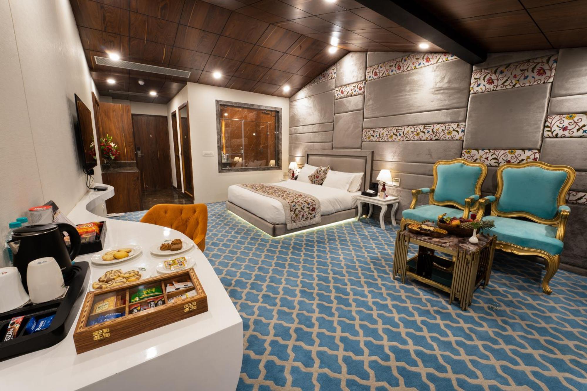 Snowland, 4* Srinagar (Jammu and Kashmir)