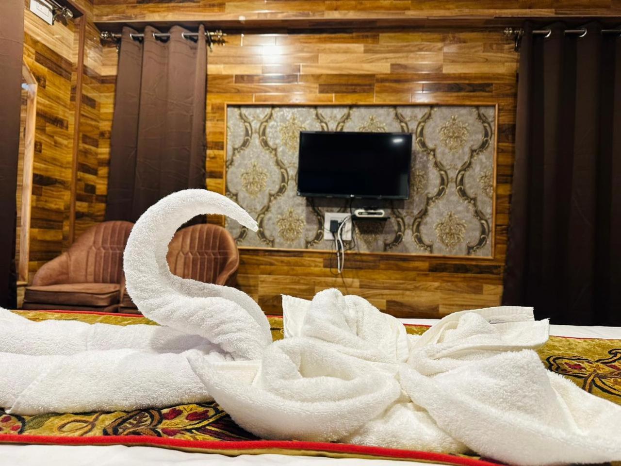 Ibni Qadir Guest house
