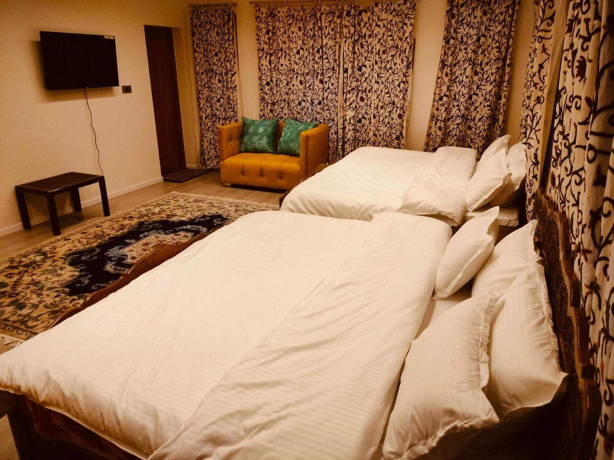 Guest house New Zamrood