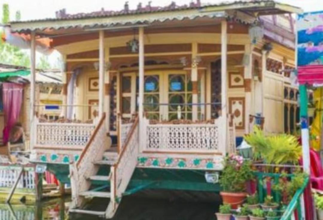 New Minar Group Of Houseboats Srinagar (Jammu and Kashmir)