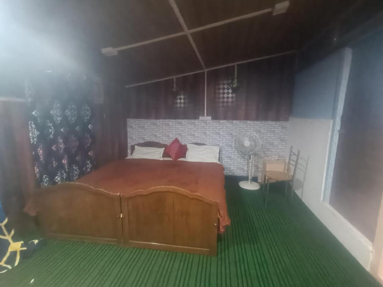 Shamus Javed Homestay Srinagar (Jammu and Kashmir)