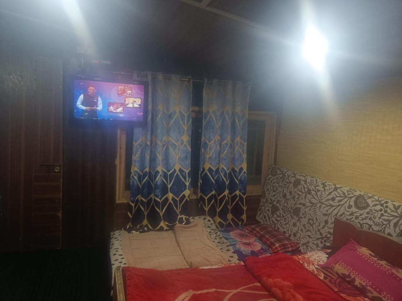 Shamus Javed Homestay Homestay