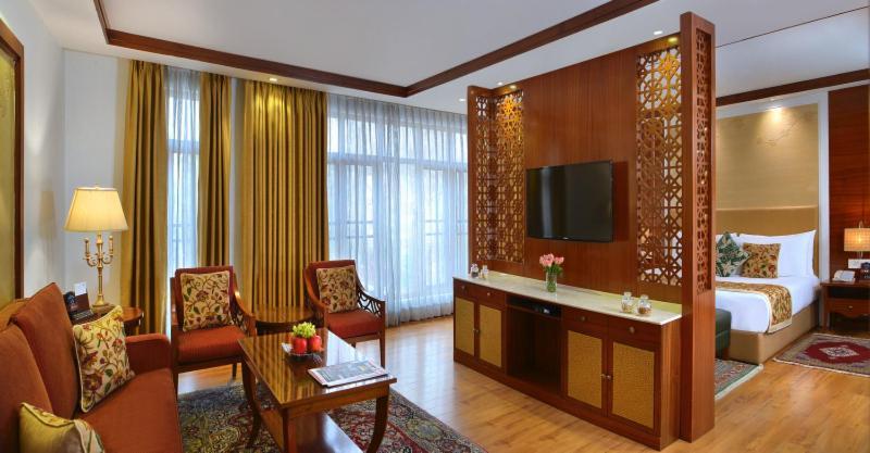 Fortune Heevan, - Member Itc Hotels' Group