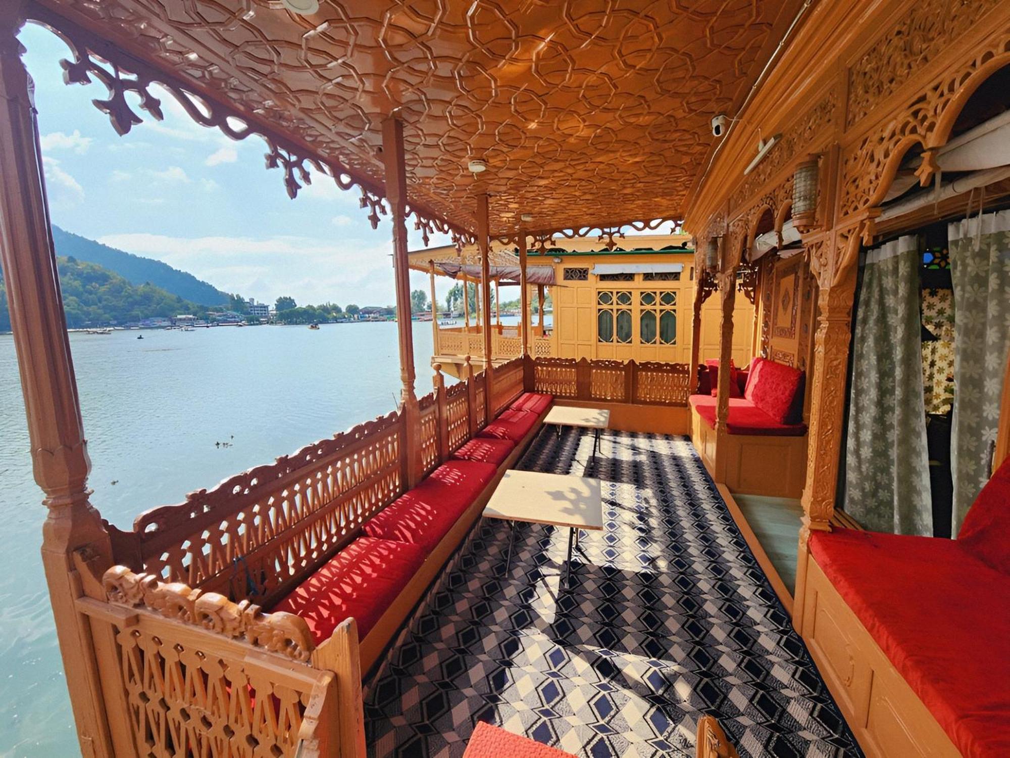 Hareem Group Of Houseboats 4* Srinagar (Jammu and Kashmir)