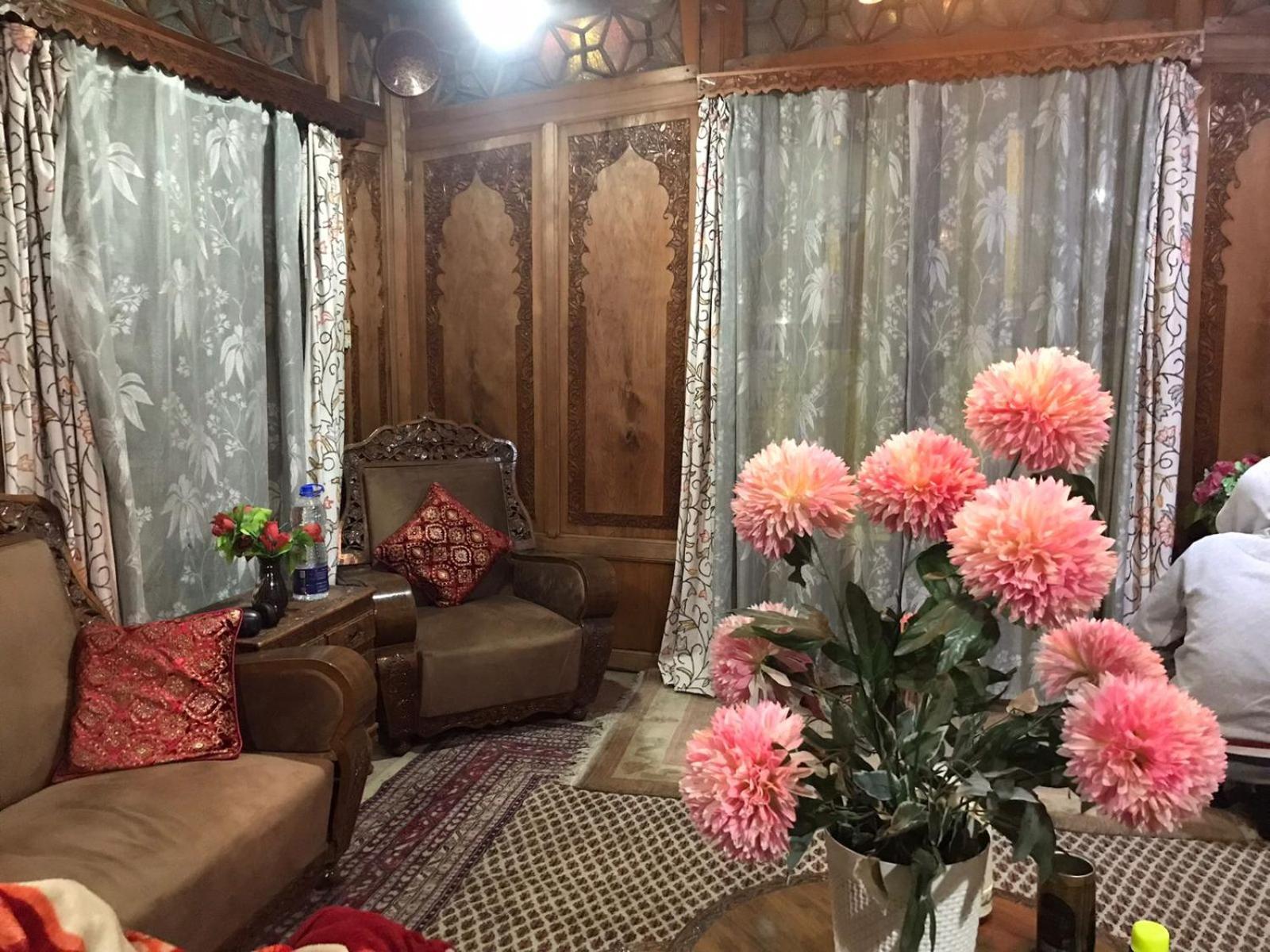 Hareem Group Of Houseboats 4*