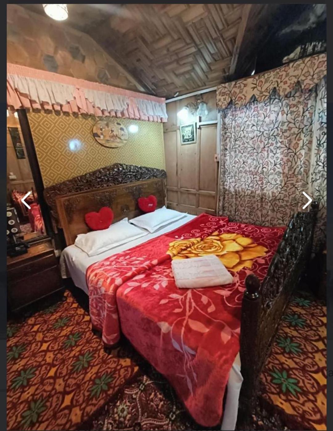 New Minar Group Of Houseboats 3*