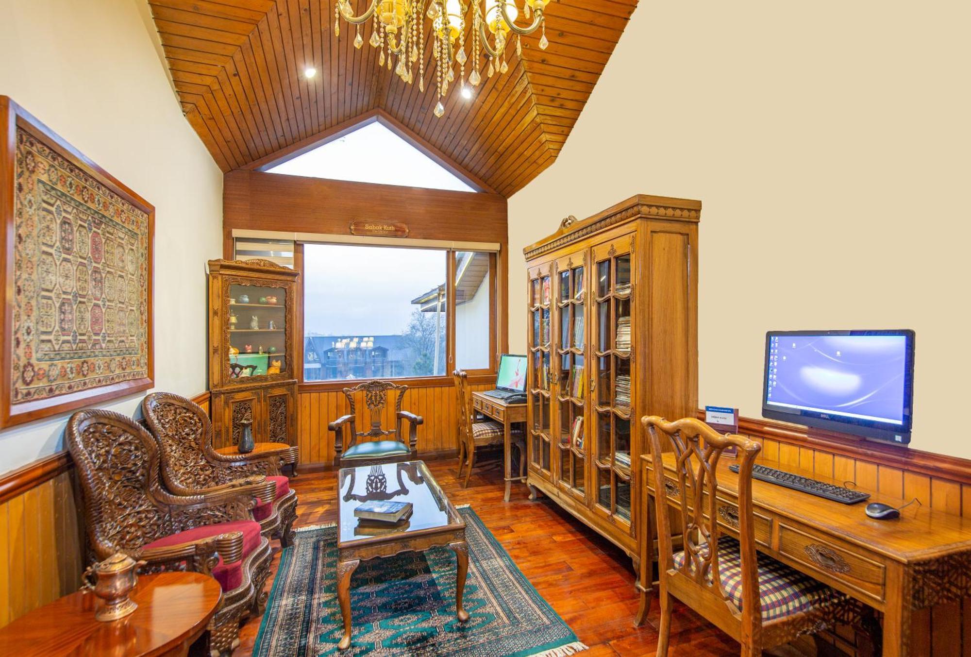 Fortune Heevan, - Member Itc Hotels' Group 4* Srinagar (Jammu and Kashmir)