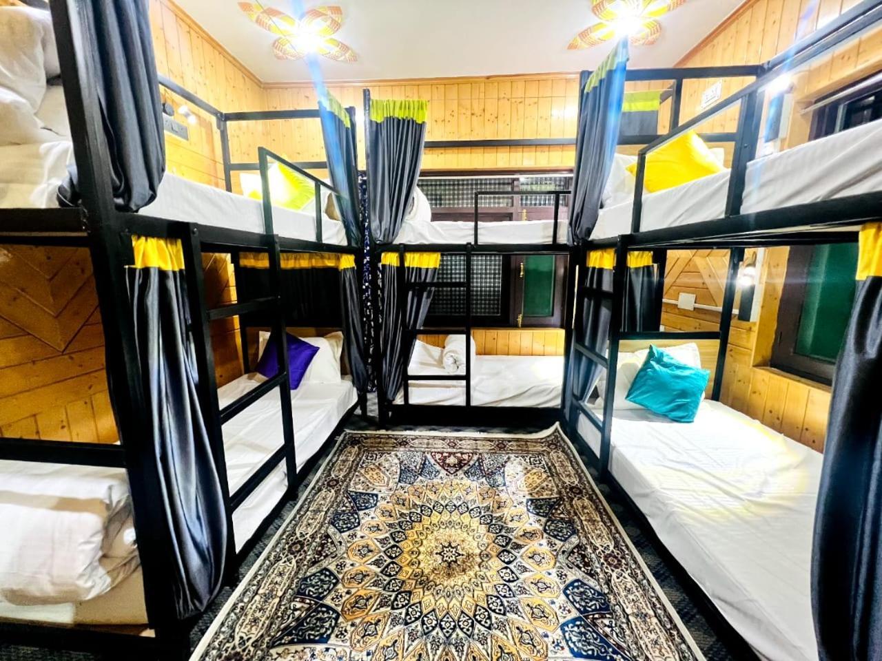 Hostel Whostels Srinagar (Jammu and Kashmir)