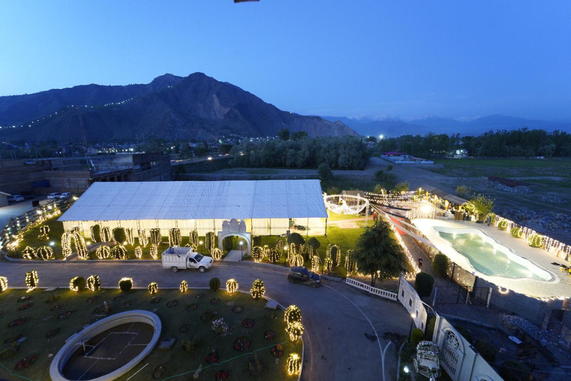 The Countryside Hotel