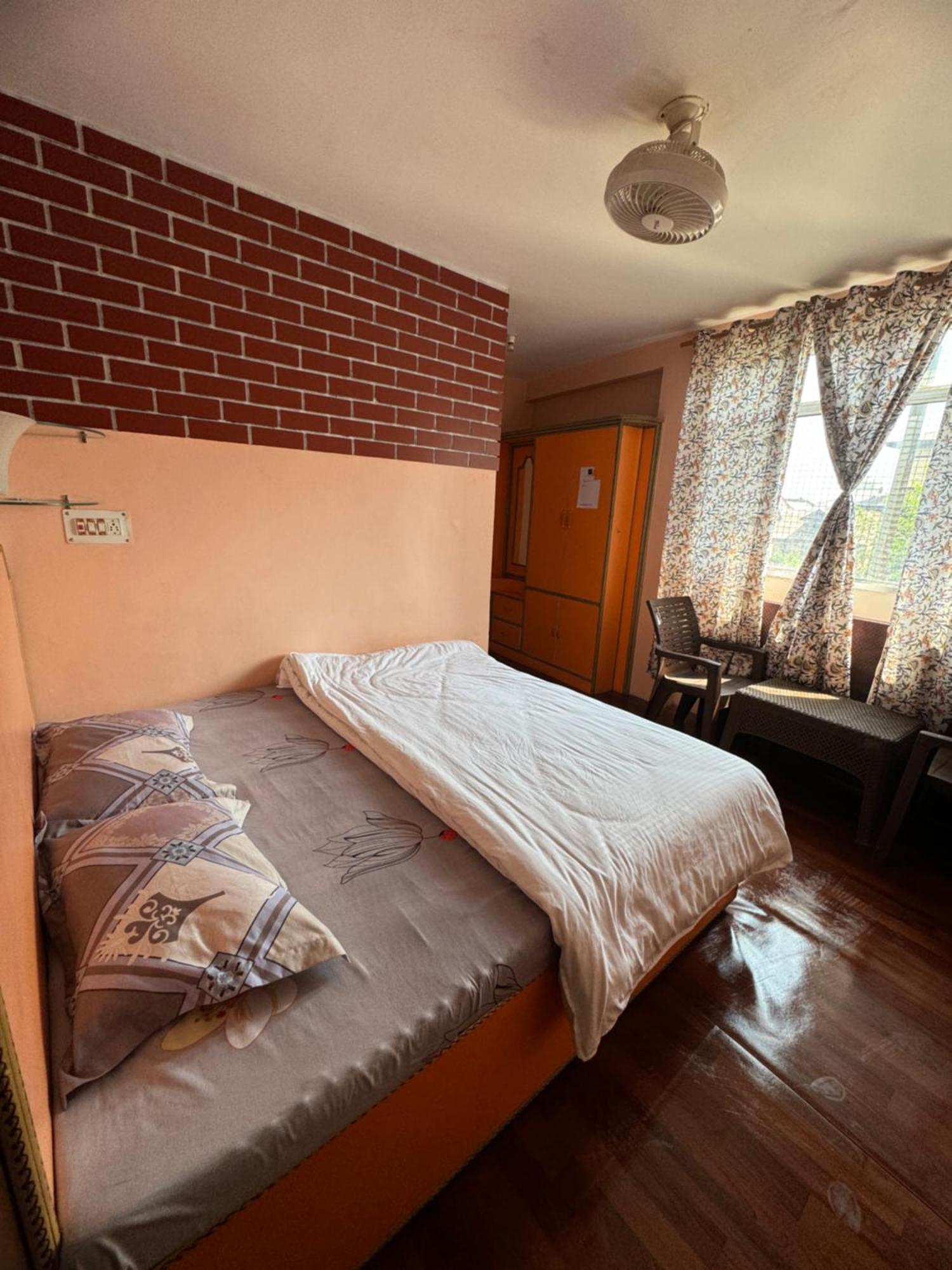 Homestay Brick Peace *