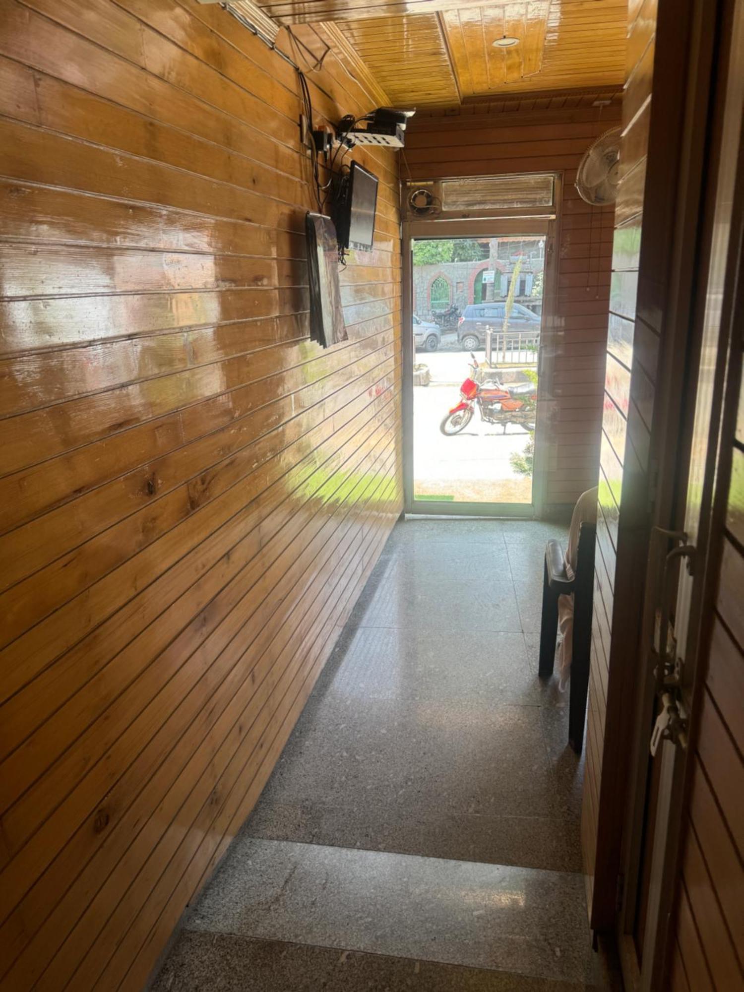 Homestay Brick Peace Srinagar (Jammu and Kashmir)