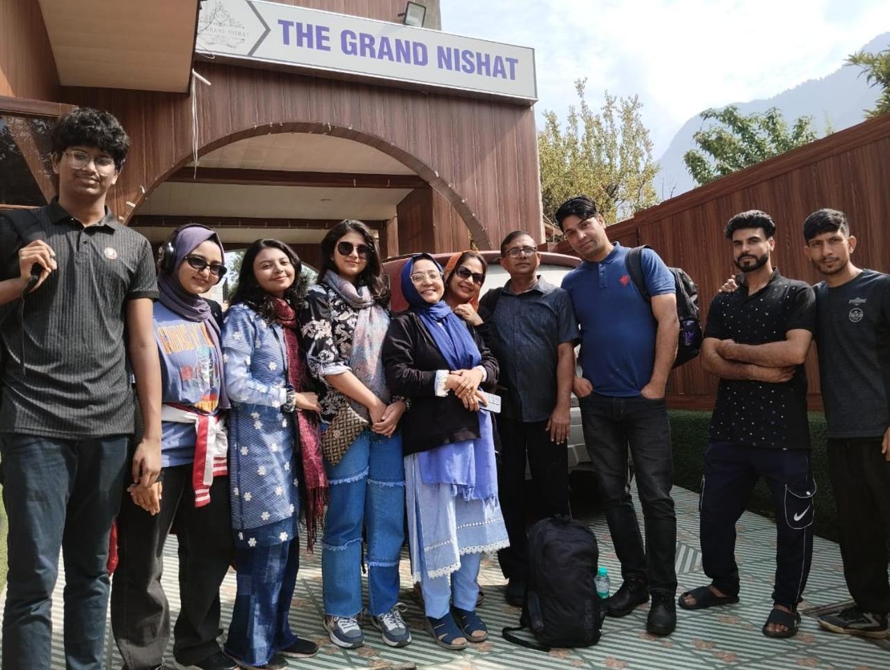 Grand Nishat Hotel 4*