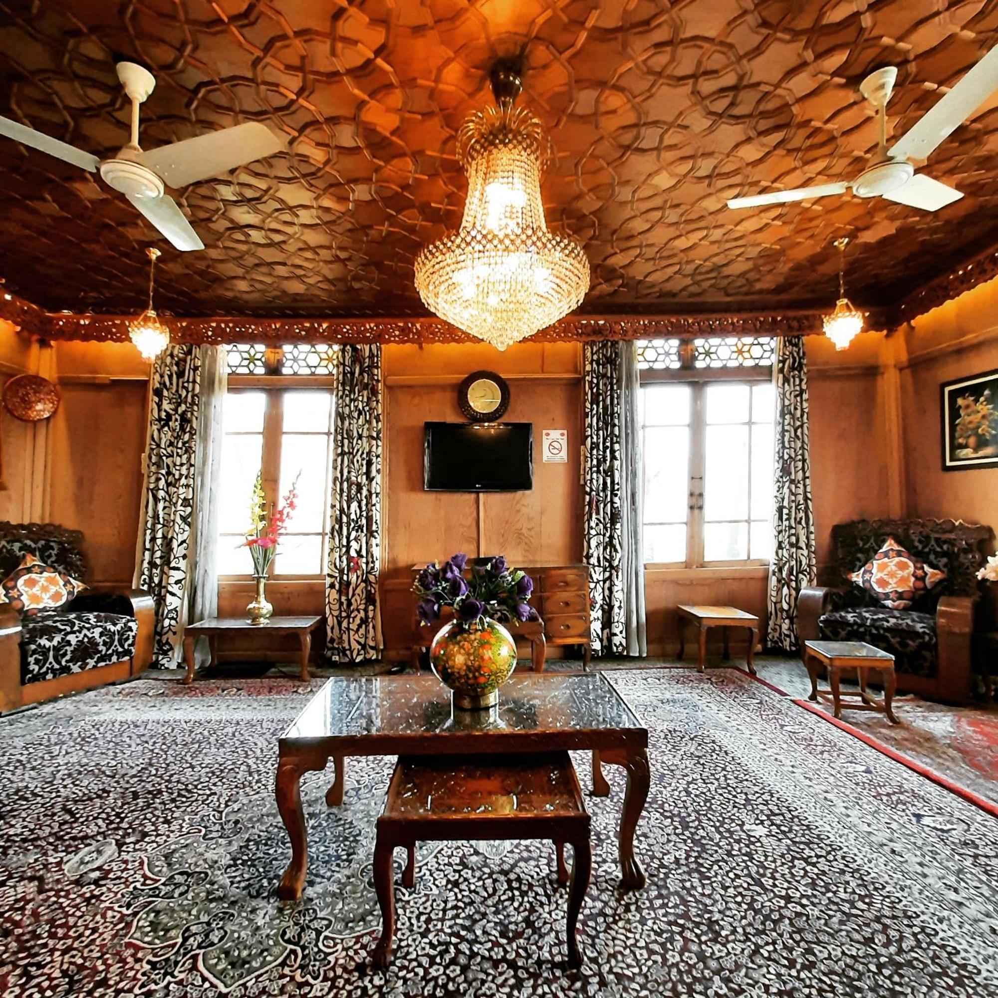 The Badyari Palace Houseboats 4*