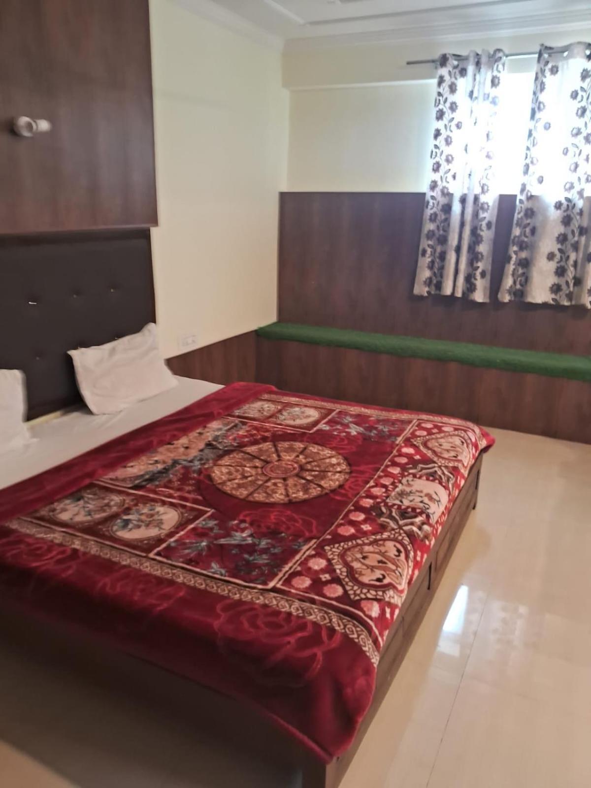 Guest house Solitaire