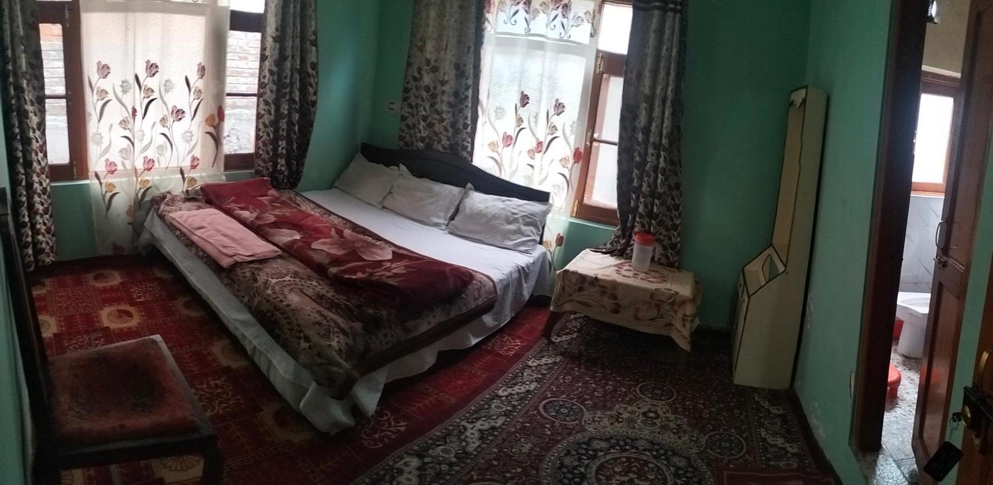 Double Tree Irshad Apartment
