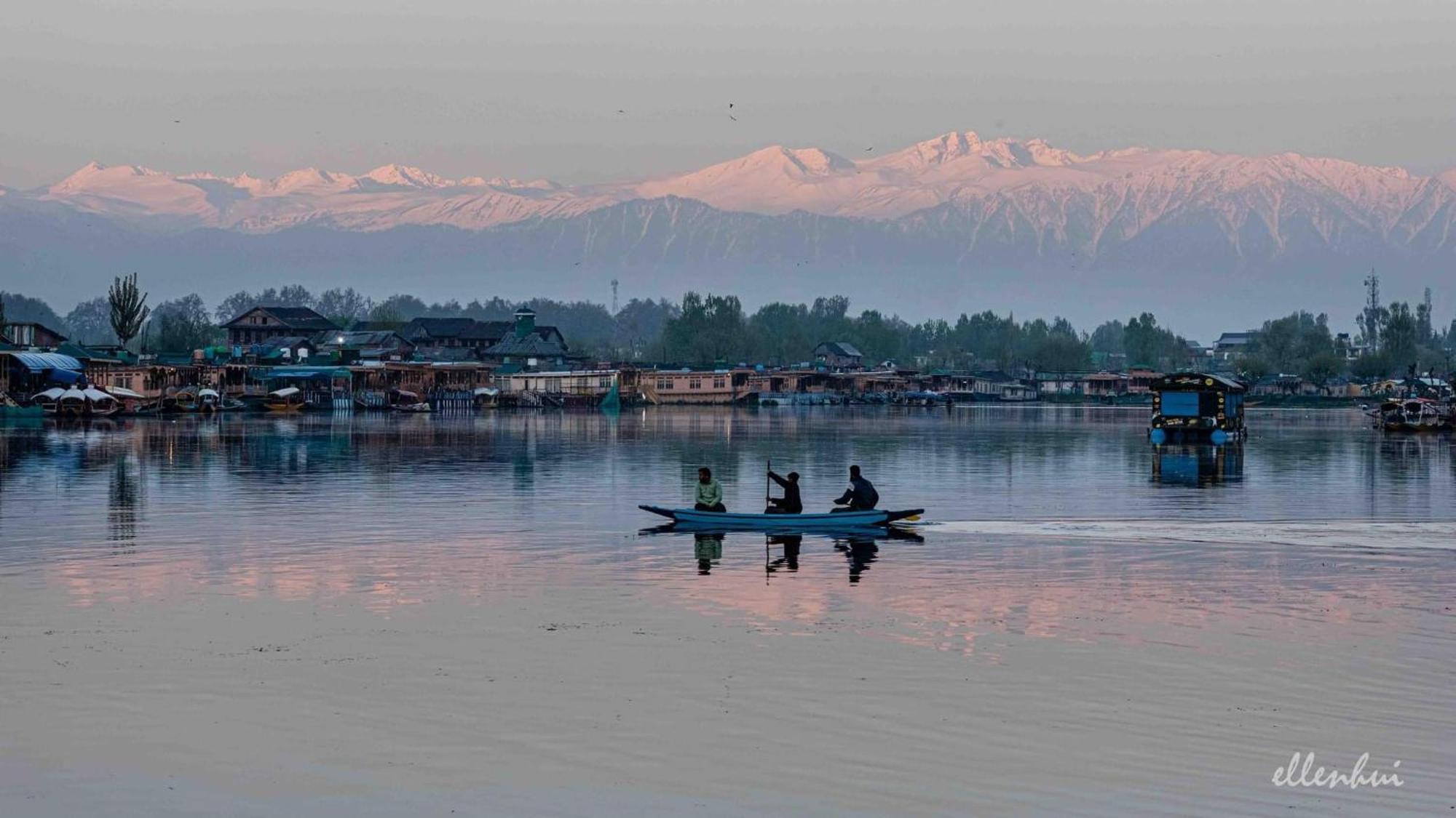 Houseboat New Pride Of Kashmir 4* Srinagar (Jammu and Kashmir)