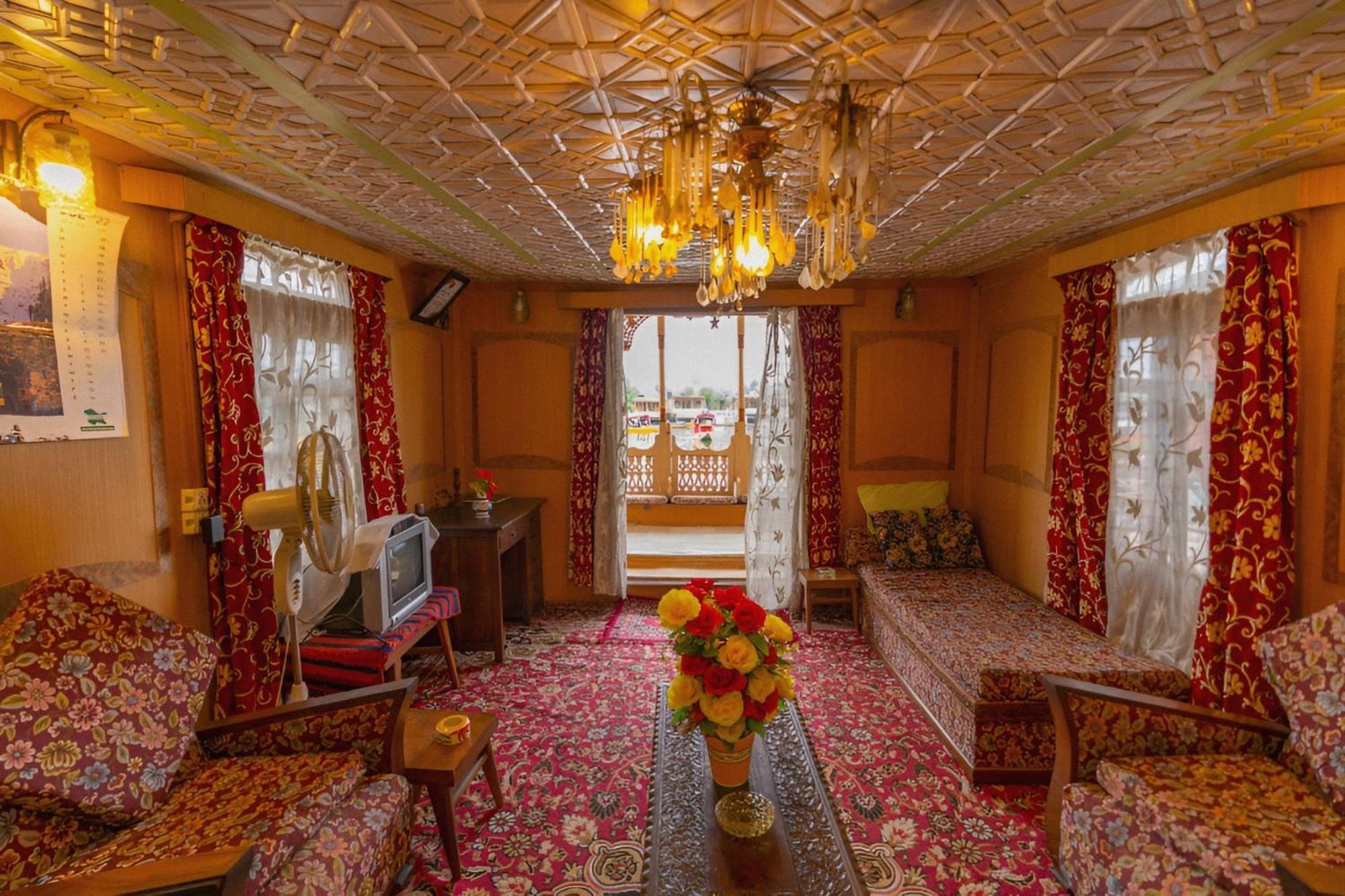 Hareem Group Of Houseboats Srinagar (Jammu and Kashmir)